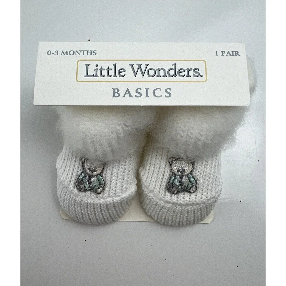 NEW Little Wonders Basics 0-3 Months Bootie Socks Bear Patch Baby Shower Gift